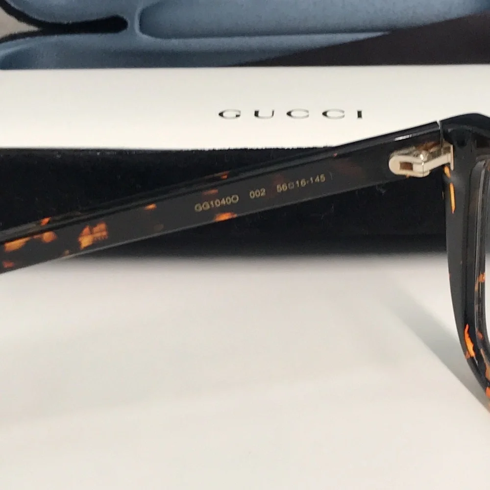 New Authentic Gucci Tortoiseshell Square Glasses GG1040o 002